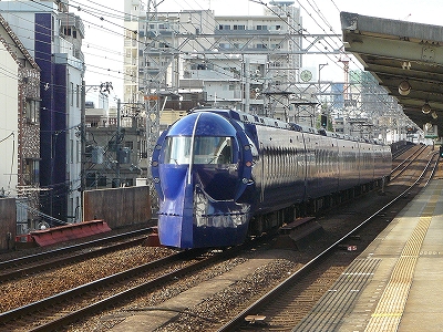 南海電鉄 50000系 ラピート(rapi:t): 鉄道あらかると